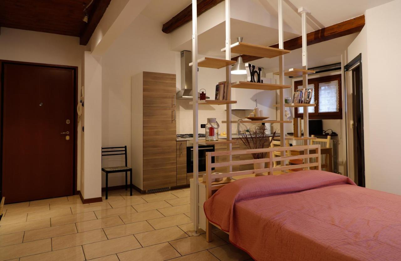 Emily House Vignola Apartment วิญโญลา ภายนอก รูปภาพ