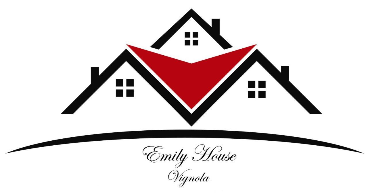 Emily House Vignola Apartment วิญโญลา ภายนอก รูปภาพ